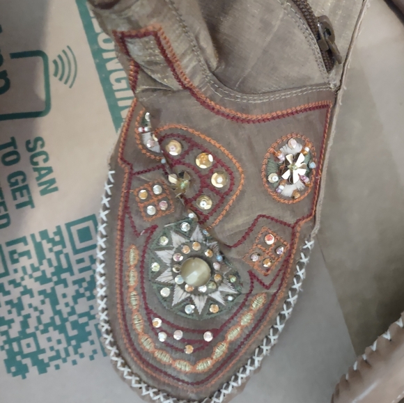 NWOT boho Soft boots - Picture 9 of 16